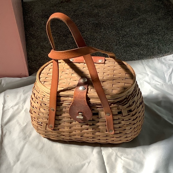 Handbags - Woven Picnic Basket Handbag with Leather Straps - Brown